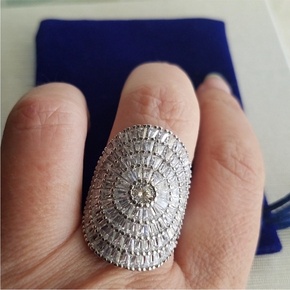 Swarovski Elements Platinum Plated 925 Silver Huge Oval Statement Ring NEW - Picture 1 of 10